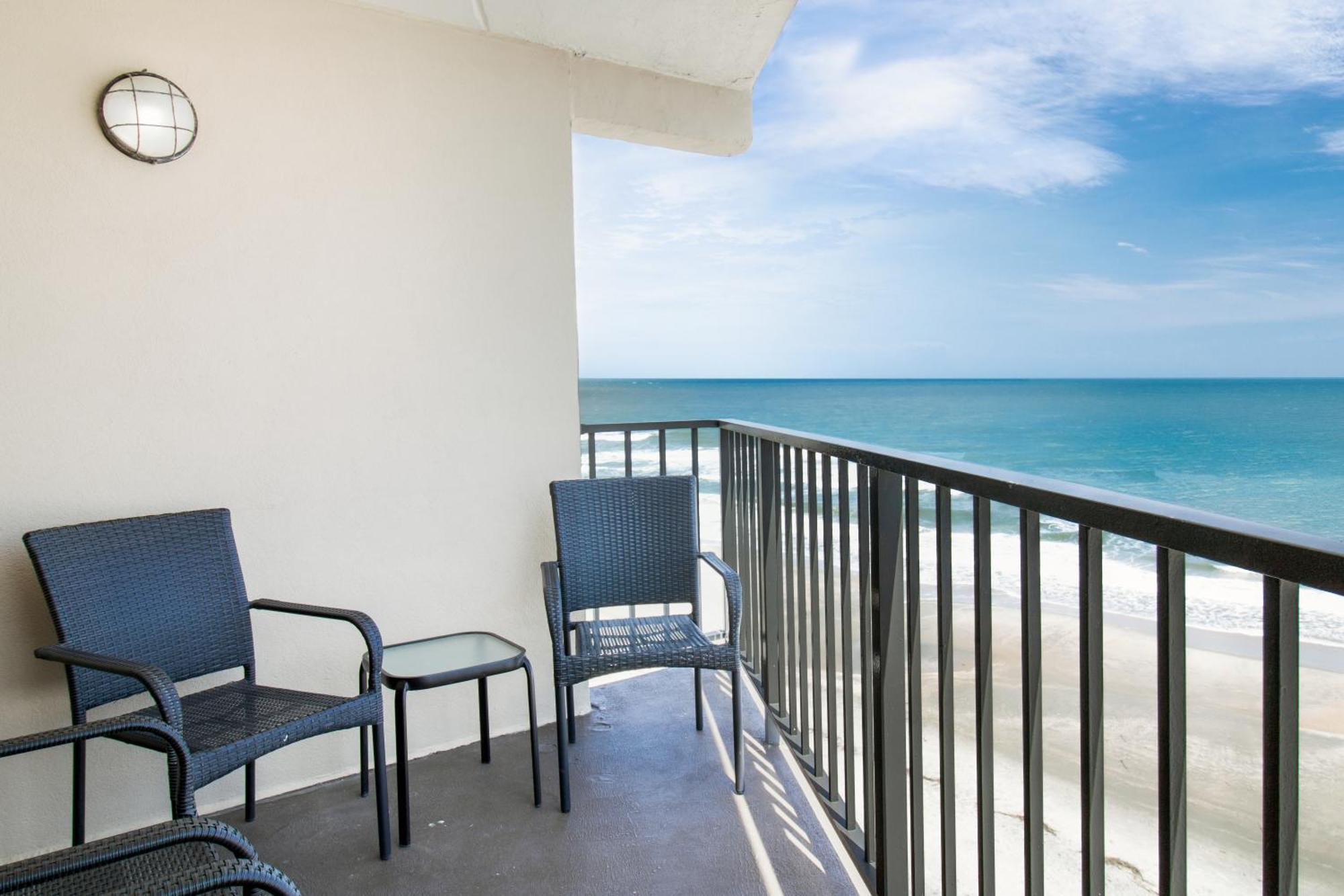 Oceanfront Litchfield Inn Полис-Айленд Экстерьер фото