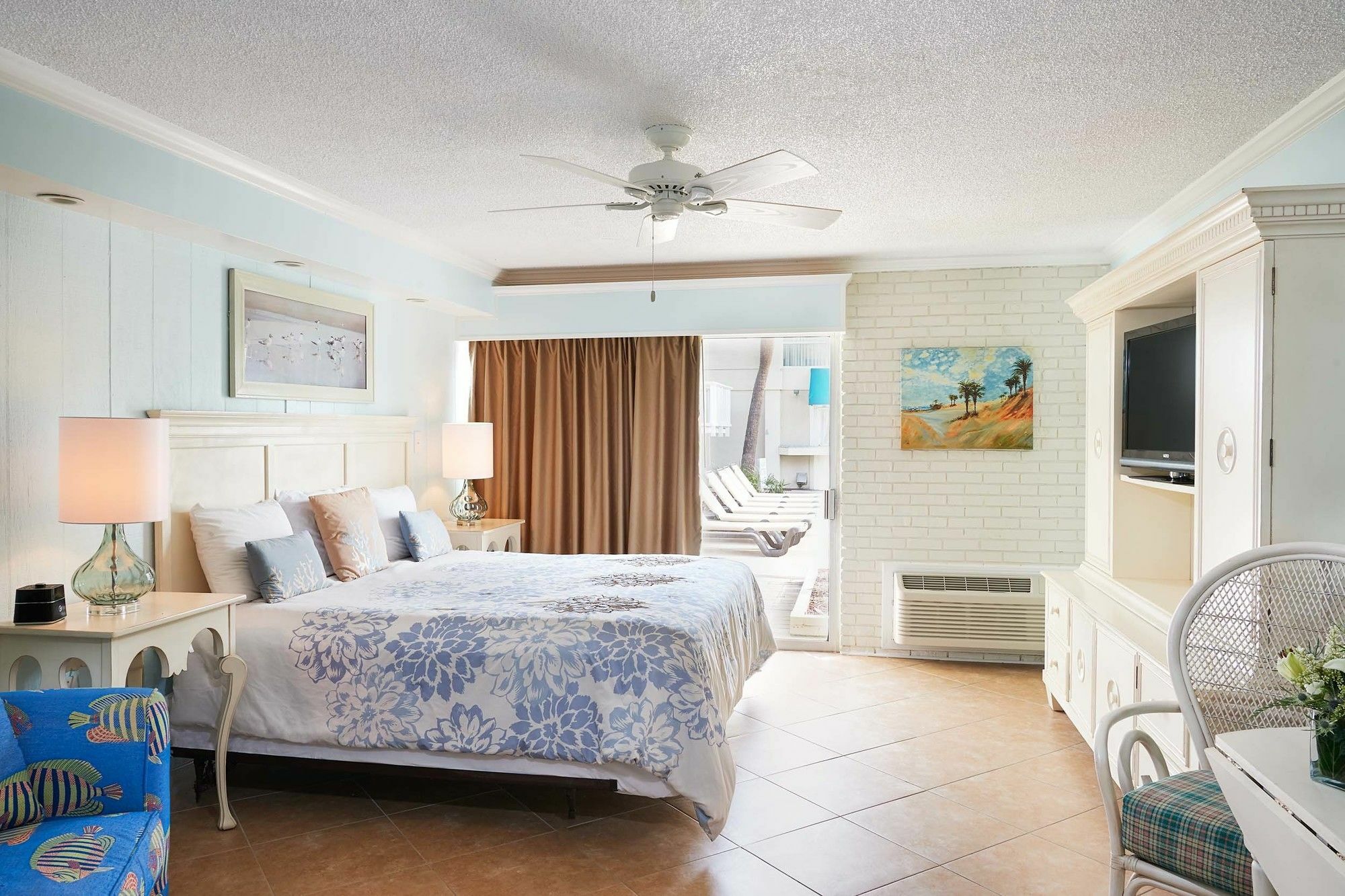 Oceanfront Litchfield Inn Полис-Айленд Экстерьер фото